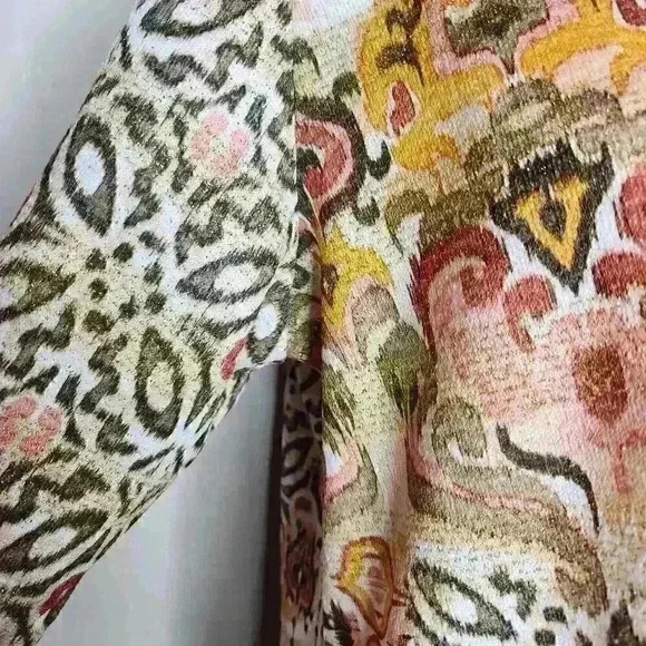 Alfred Dunner petite women's geometric blouse 3/4 sleeve size petite medium - Picture 3 of 6